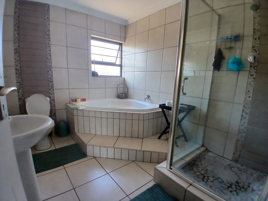 To Let 3 Bedroom Property for Rent in Bayswater Free State